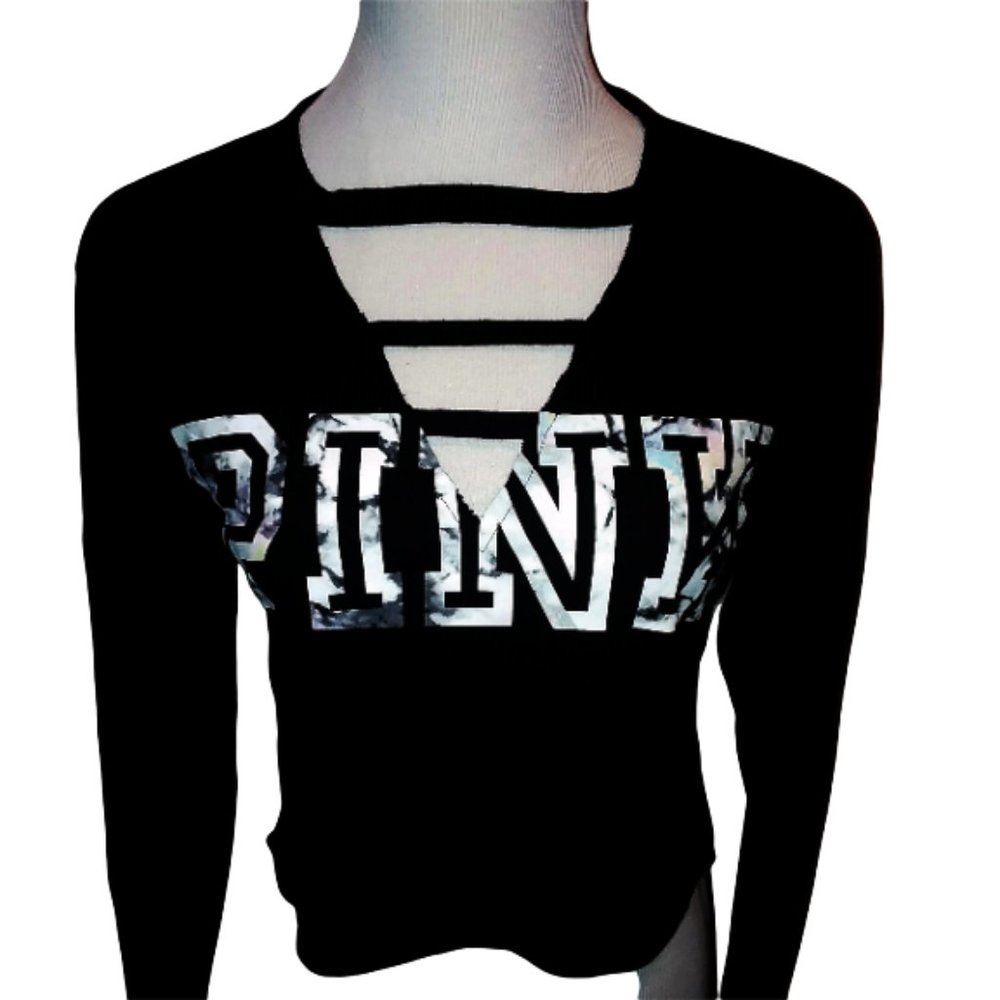 Victoria's Secret Long Sleeve Crop V-neck Cutout